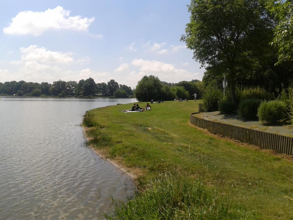 Camping Oaki Mesnard-la-Barotière Exteriör bild