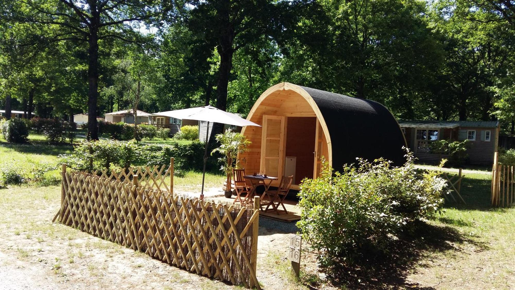 Camping Oaki Mesnard-la-Barotière Exteriör bild